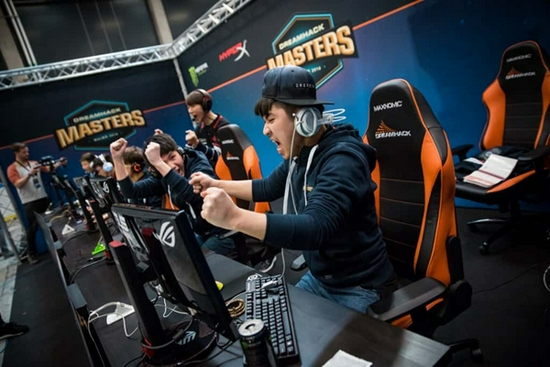 骁龙X2 Elite系列处理器引领Windows PC性能新高峰